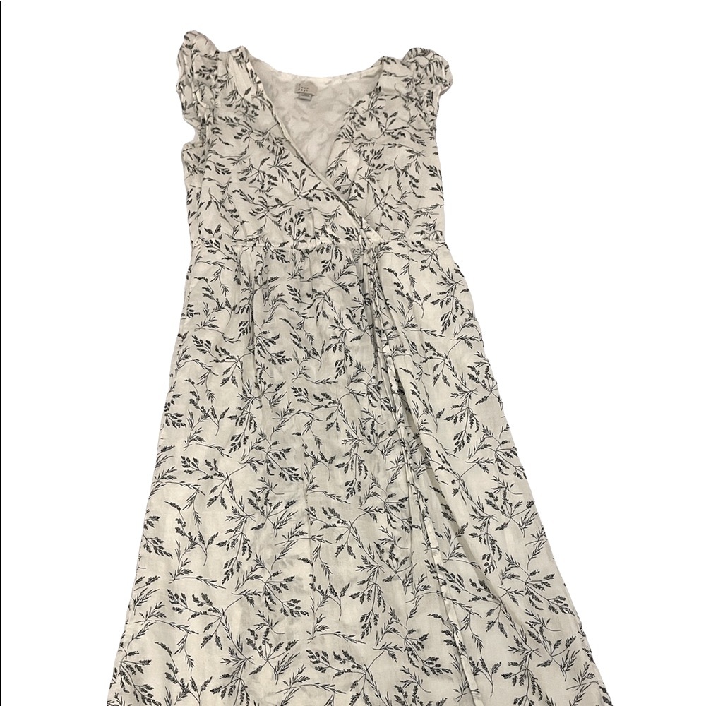Cream sear sucker dress